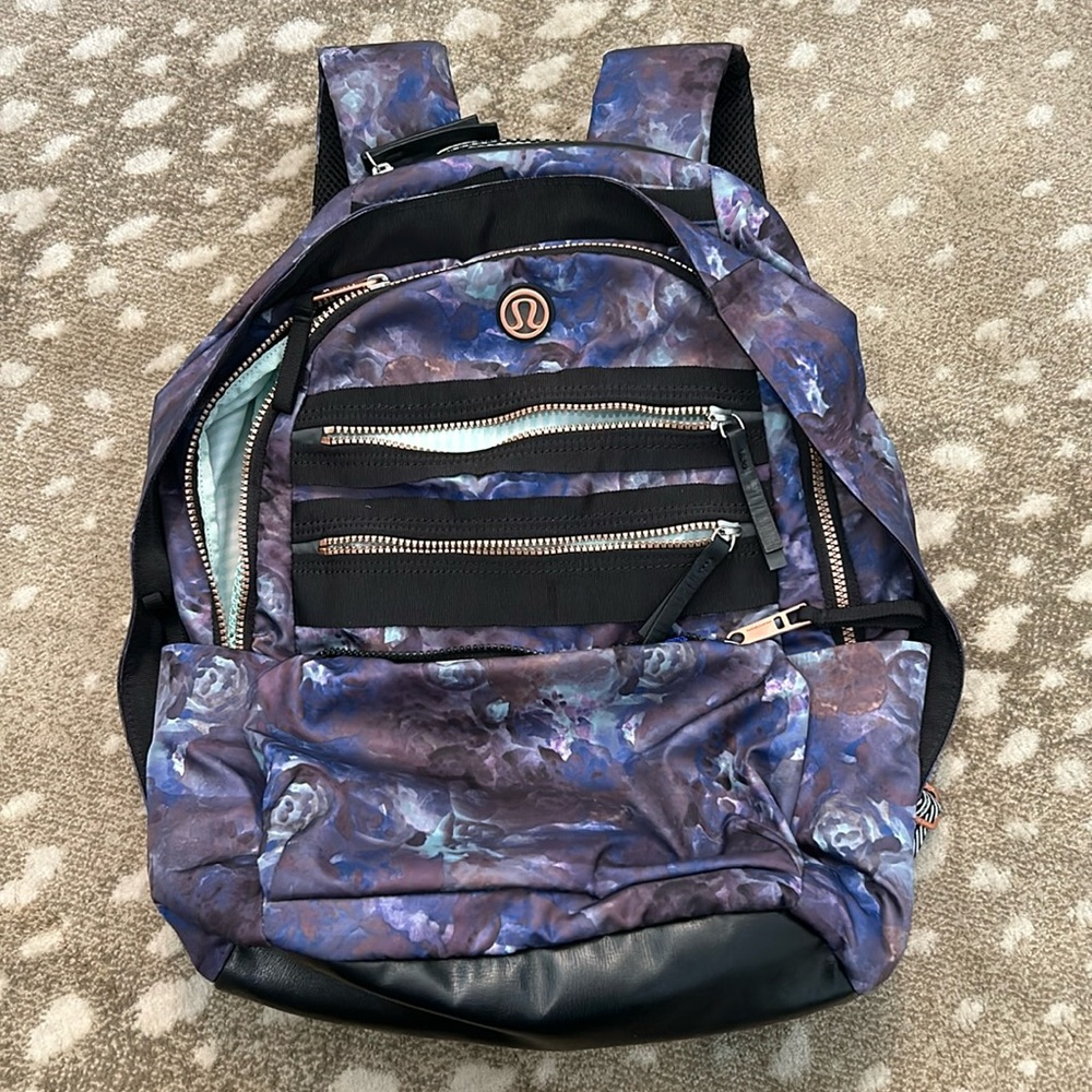Lululemon backpack
